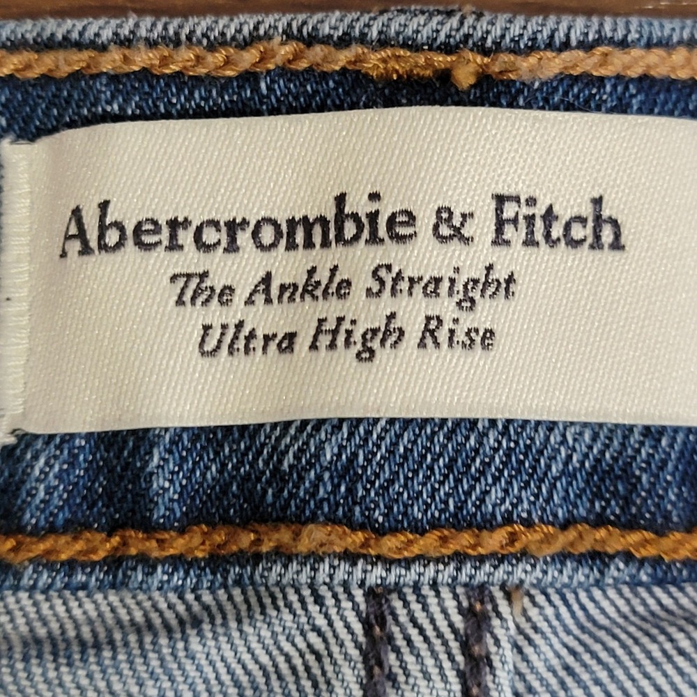 Abercrombie Fitch Ultra High Rise‎ Ankle Straight Jeans Women 32 Distressed Blue - Picture 2 of 11